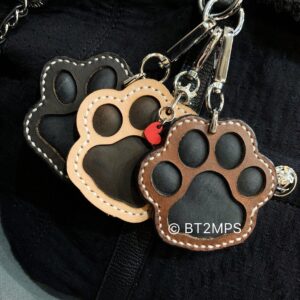 BT2MPS Handcrafted Cowhide Leather Bag Charm - 3D Dog  / Cat Paw